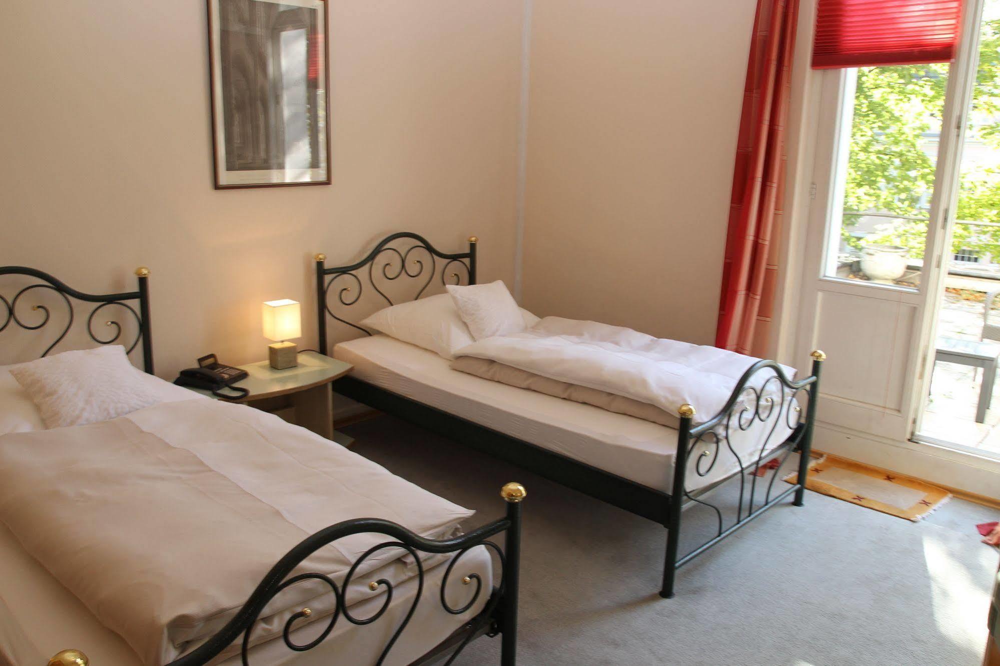 Hotel Rheinland Bonn - Bad Godesberg Ngoại thất bức ảnh